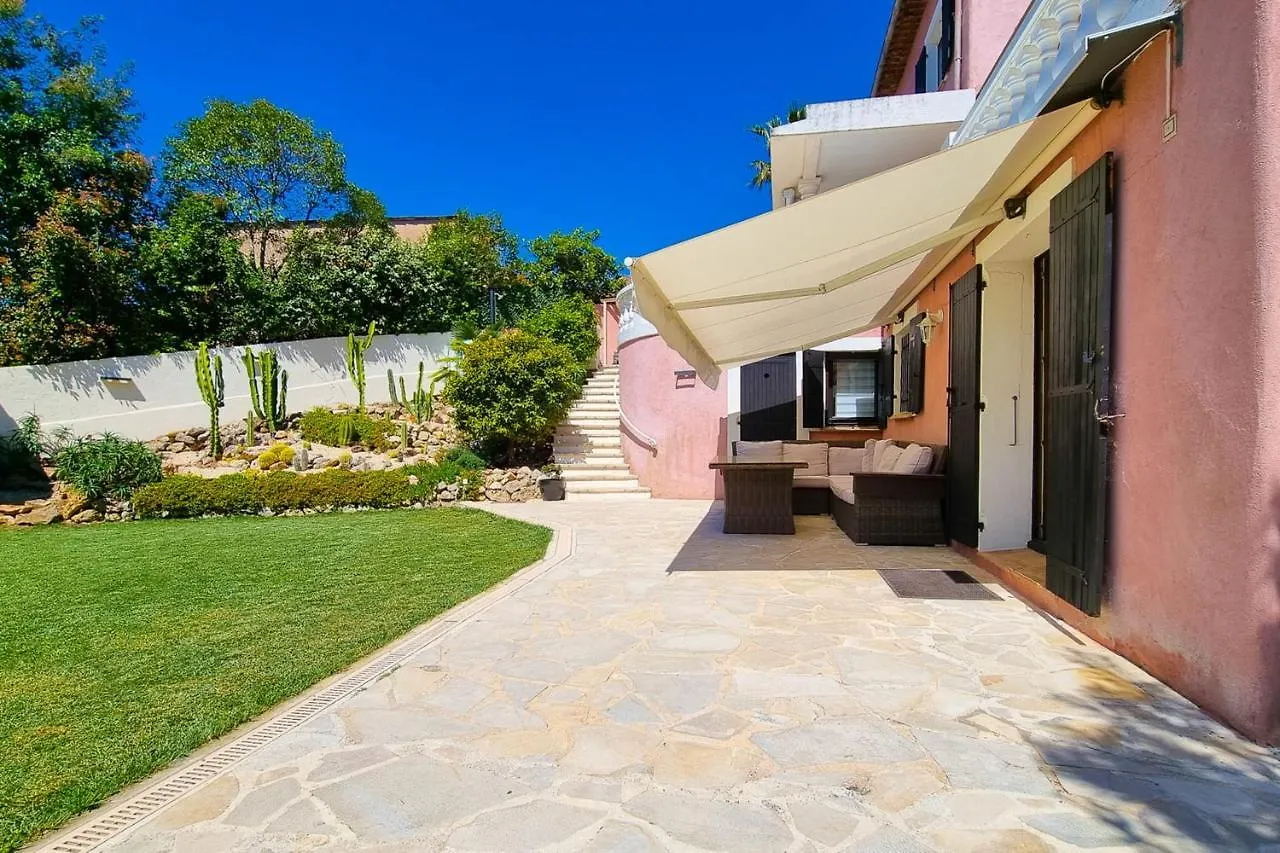 Dolce Apartment 3 Bedrooms 5 Guests 10Min To Cannes Мандельё-ла-Напуль