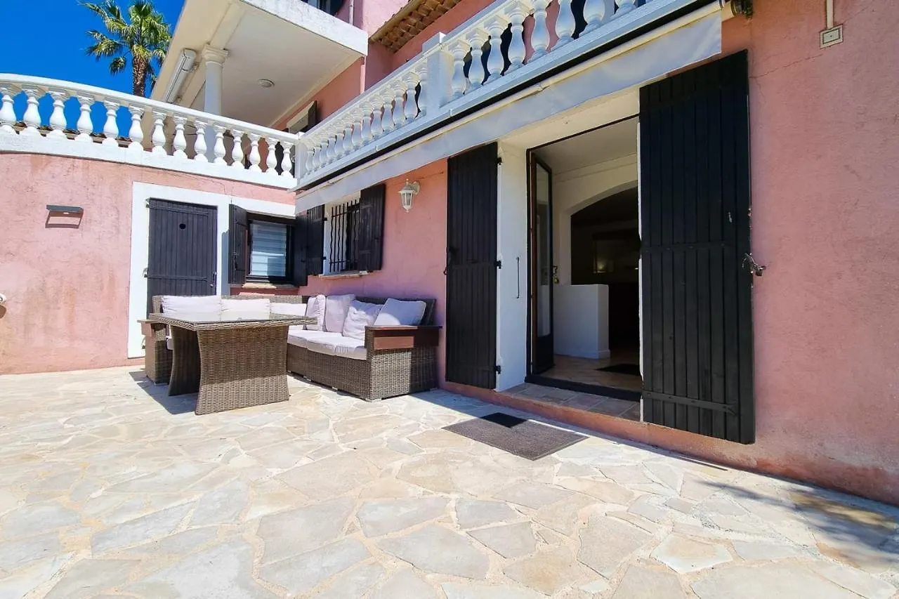 Dolce Apartment 3 Bedrooms 5 Guests 10Min To Cannes Мандельё-ла-Напуль